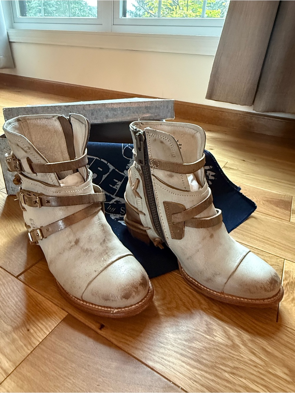 Freebird CRUE Strappy Ice Cream Leather Ankle Boots with Tan Strap Accents - Picture 7 of 14